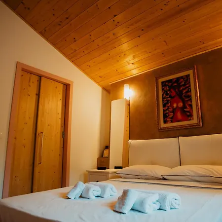 Parcodellatimpa شاليه