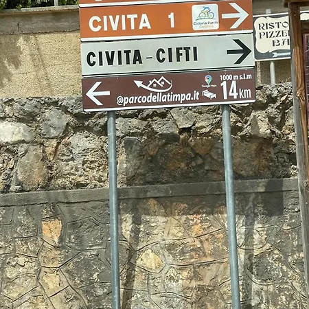 Chalet Parcodellatimpa Civita